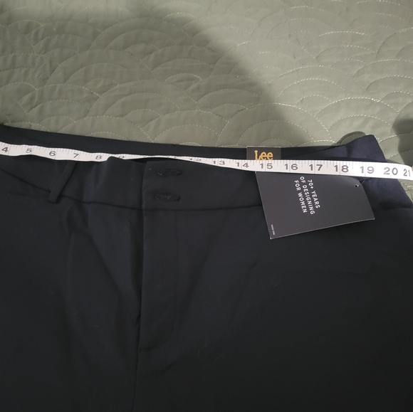 Lee Black Pants EUC - Picture 2 of 4